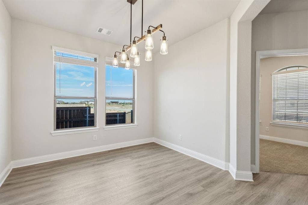 4336 Biddle Street, Midlothian, TX 76065 Representative