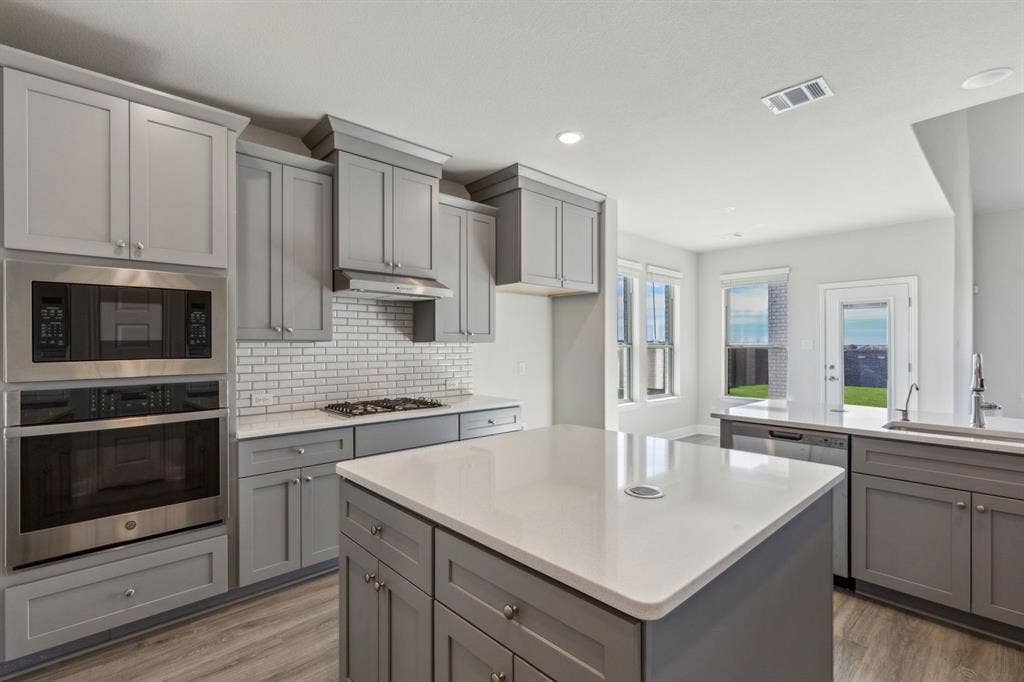 4336 Biddle Street, Midlothian, TX 76065 Representative