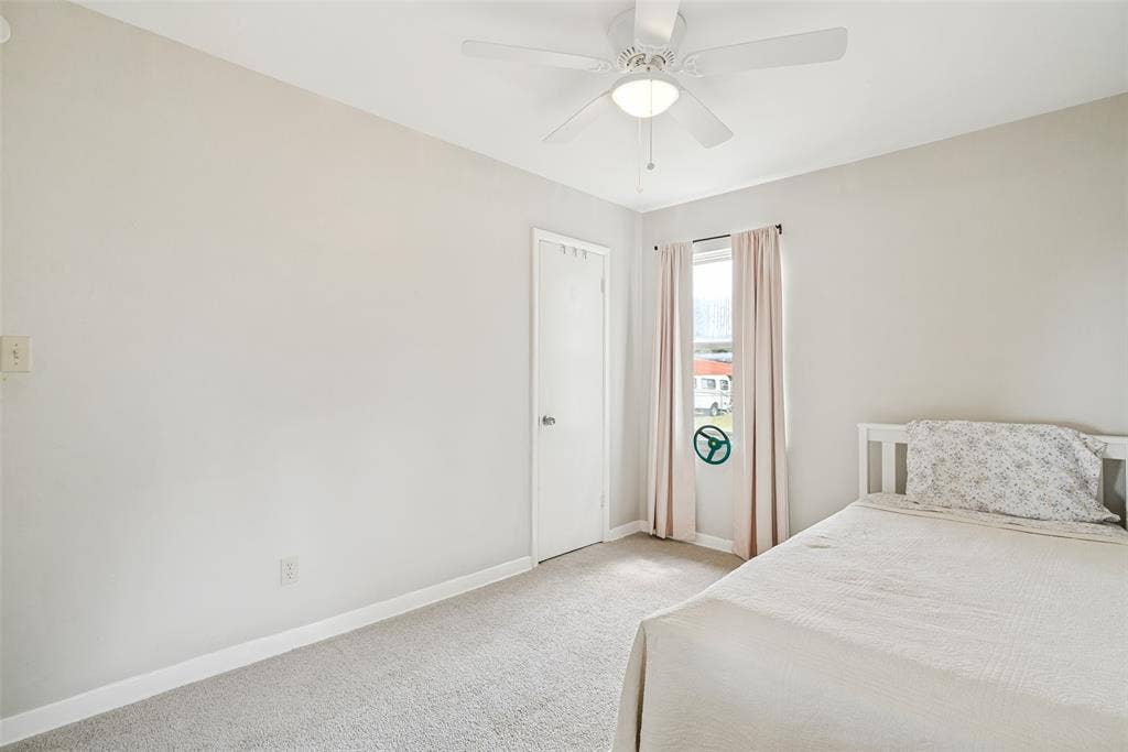 709 Charles Street, Weatherford, TX 76086 709 Charles Street, Weatherford, TX 76086