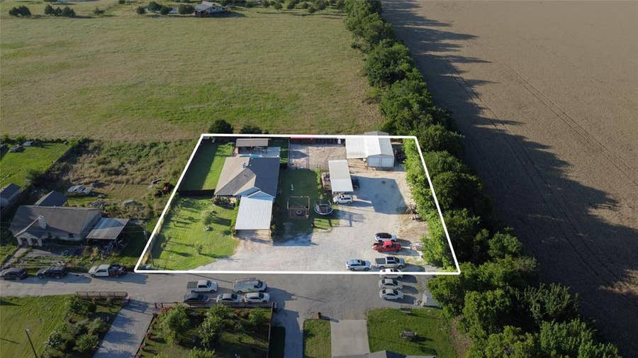 Property photo for 10391 Private Road 5394, Princeton, TX
