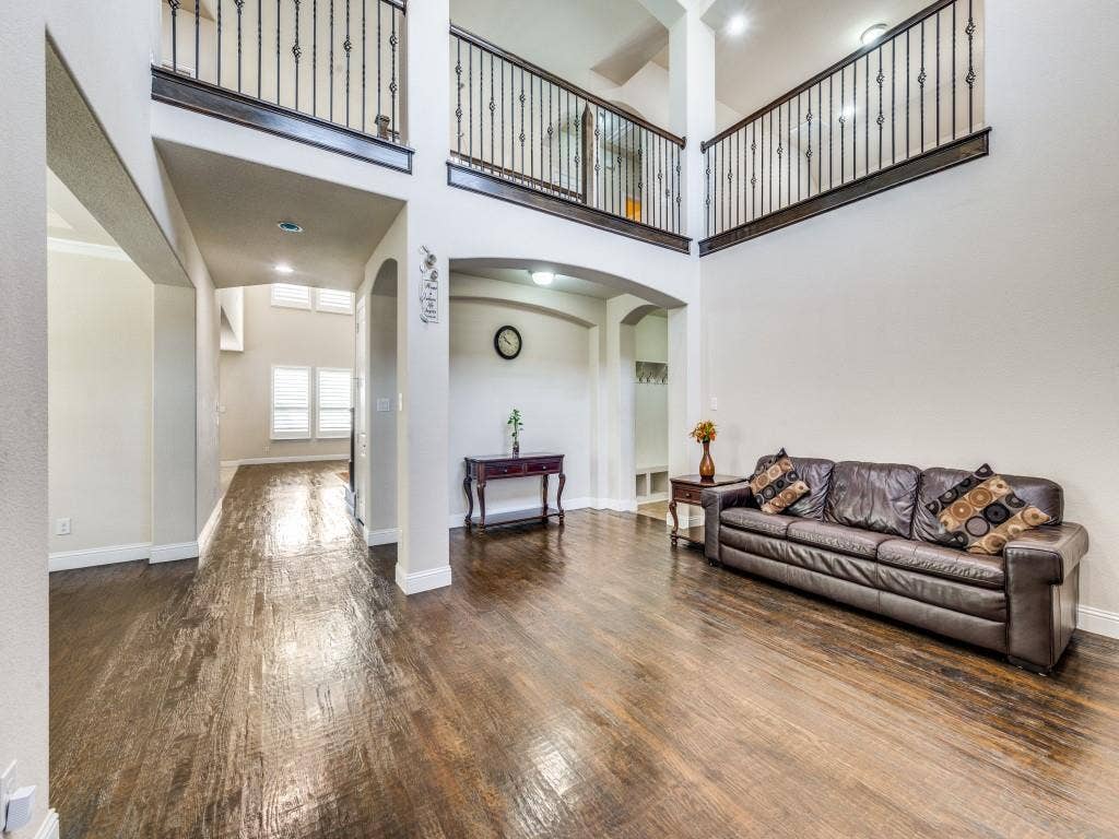 7340 Beranger Drive, Irving, TX 75063 7340 Beranger Drive, Irving, TX 75063