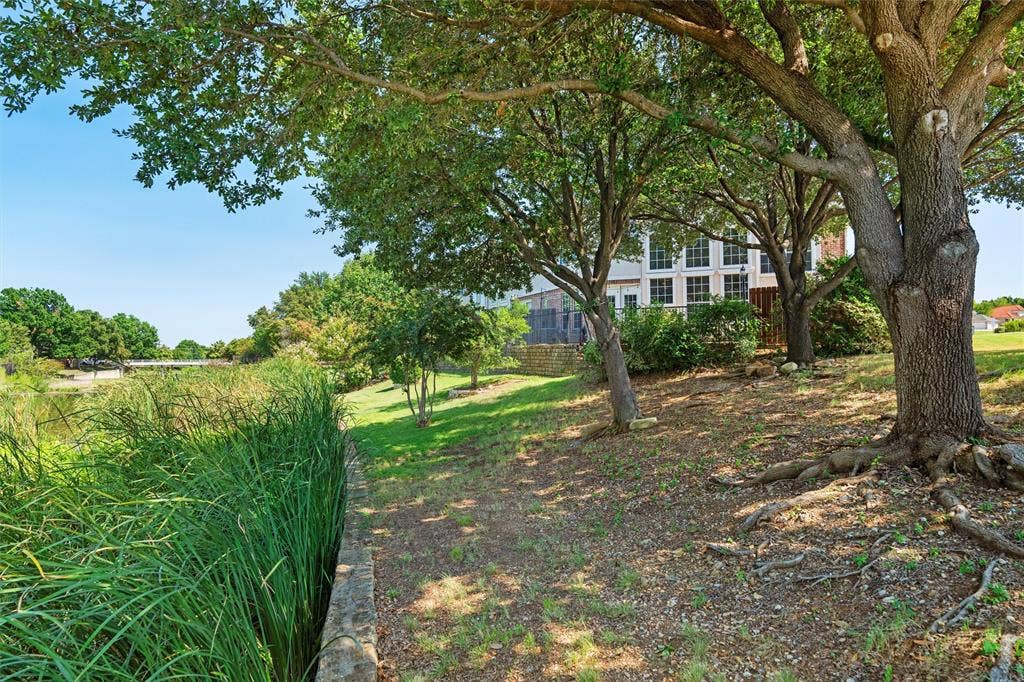 4424 Honfleur Court, Irving, TX 75038 View of yard outside of your private, fenced area.