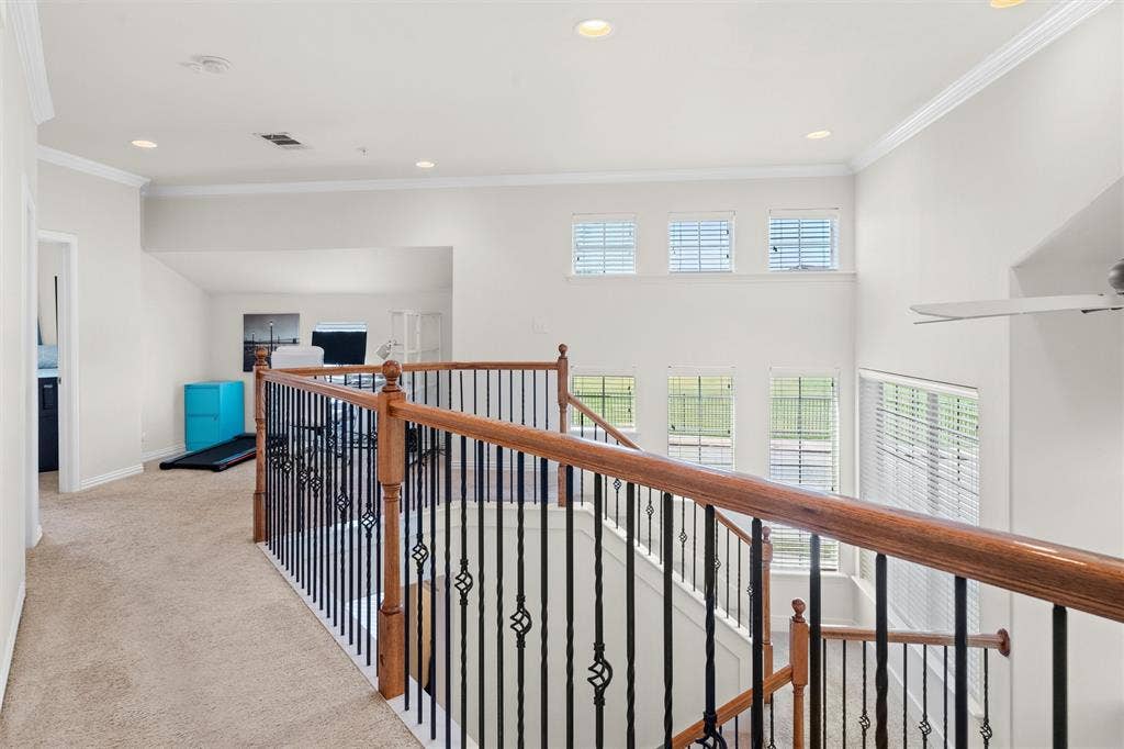 4424 Honfleur Court, Irving, TX 75038 The second floor landing features a great office area at the top of the stairs.