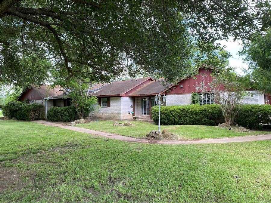Property photo for 416 Fort Bend Drive, Simonton, TX