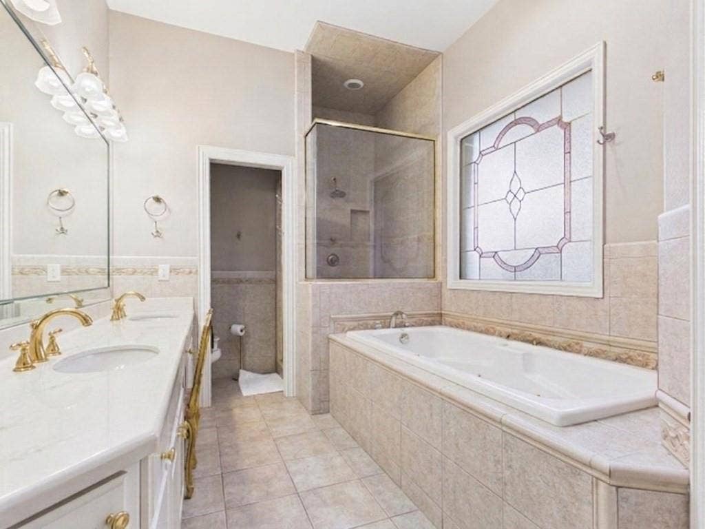 706 Park Place Drive, Athens, TX 75751 706 Park Place Drive, Athens, TX 75751