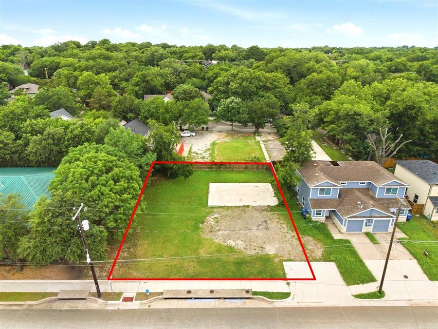 Property photo for 609 N Tennessee Street, McKinney, TX