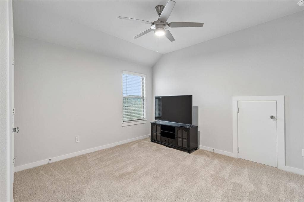 917 Breezy Street, Princeton, TX 75407 Upstairs secondary bedroom