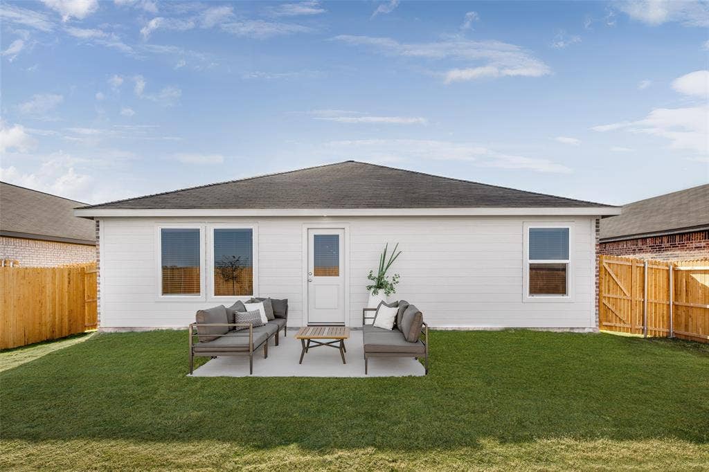 1324 Amapola Drive, Haslet, TX 76052 1324 Amapola Drive, Haslet, TX 76052