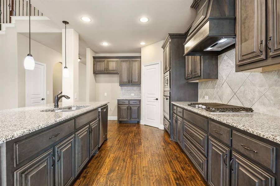Property photo for 1116 Wedgewood Drive, Forney, TX