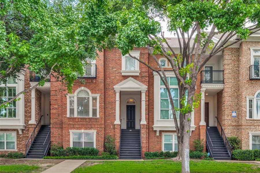 Property photo for 2205 Canton Street, #105, Dallas, TX