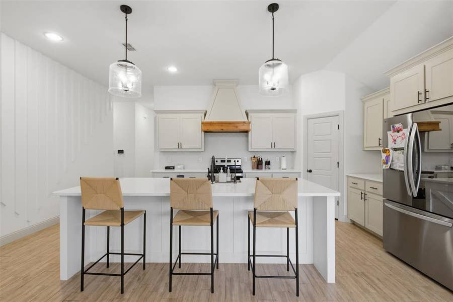 Property photo for 924 Rodgers Avenue, Godley, TX