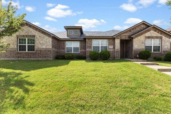 Property photo for 2131 Candace Drive, Lancaster, TX