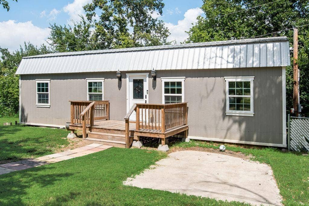 1708 Florence Drive, Azle, TX 76020 1708 Florence Drive, Azle, TX 76020