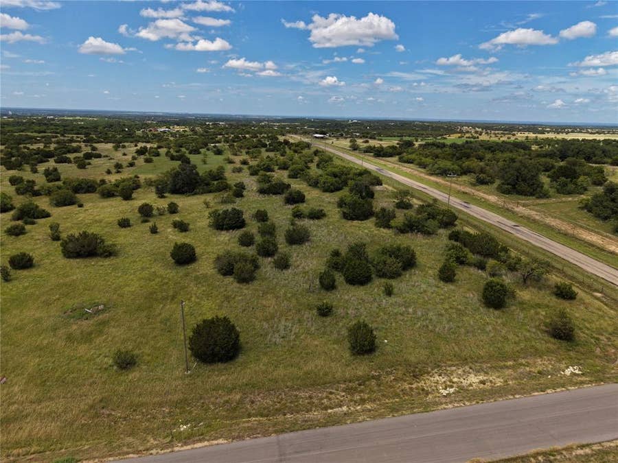 Property photo for 101 Gilmore Court, Lipan, TX