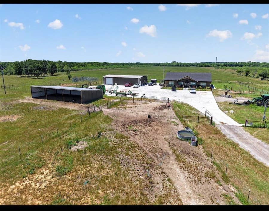 Property photo for 6037 Bluebird Lane, Kaufman, TX