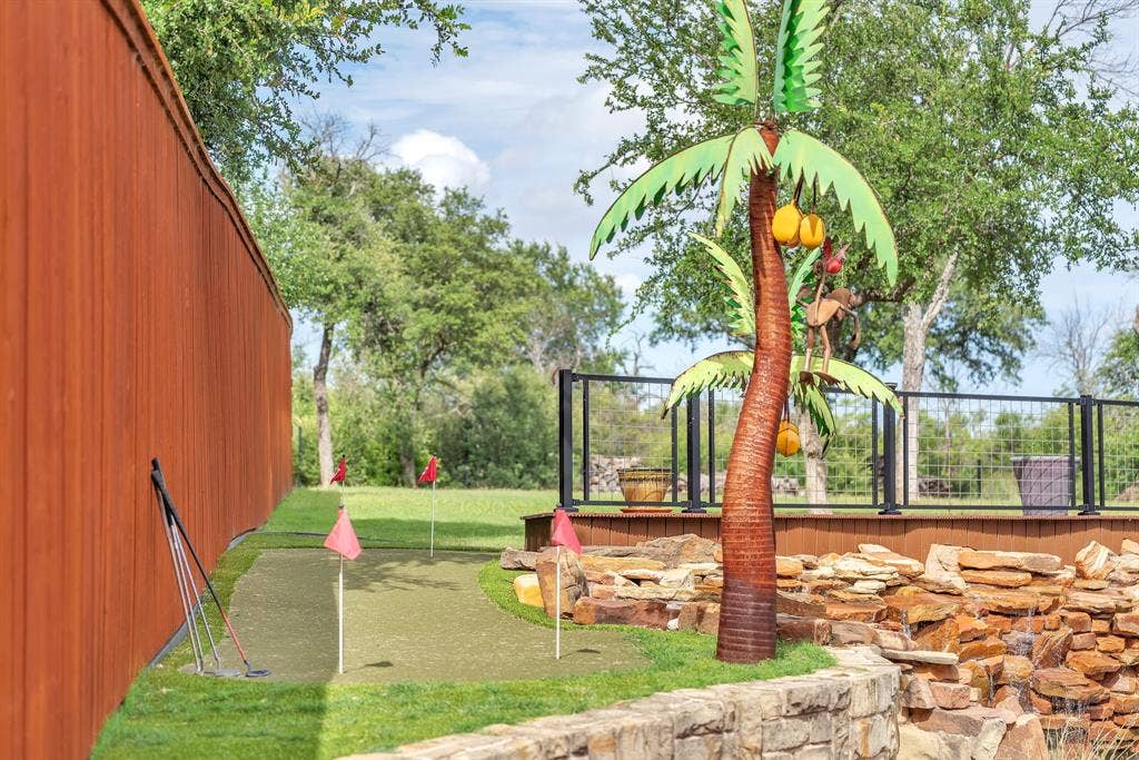 137 Oakwood Court, Lakeside, TX 76135 137 Oakwood Court, Lakeside, TX 76135