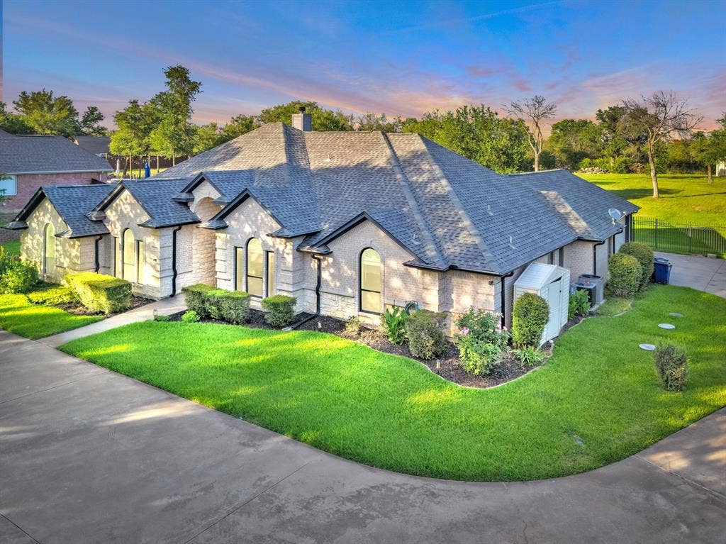 137 Oakwood Court, Lakeside, TX 76135 137 Oakwood Court, Lakeside, TX 76135