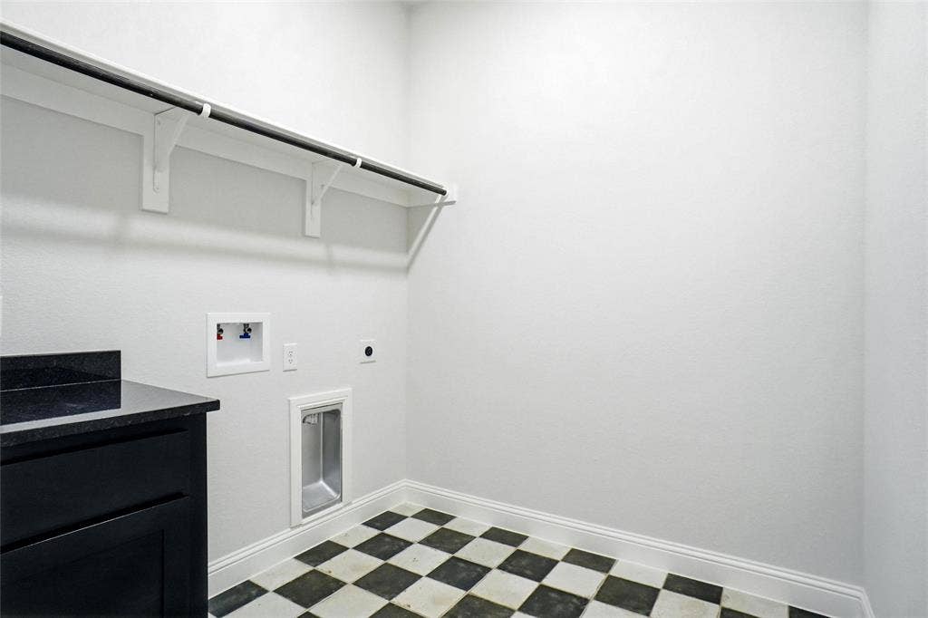 6909 Scarlett Way, Godley, TX 76044 6909 Scarlett Way, Godley, TX 76044