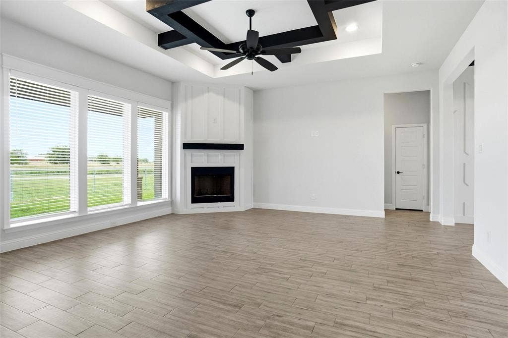 6909 Scarlett Way, Godley, TX 76044 6909 Scarlett Way, Godley, TX 76044