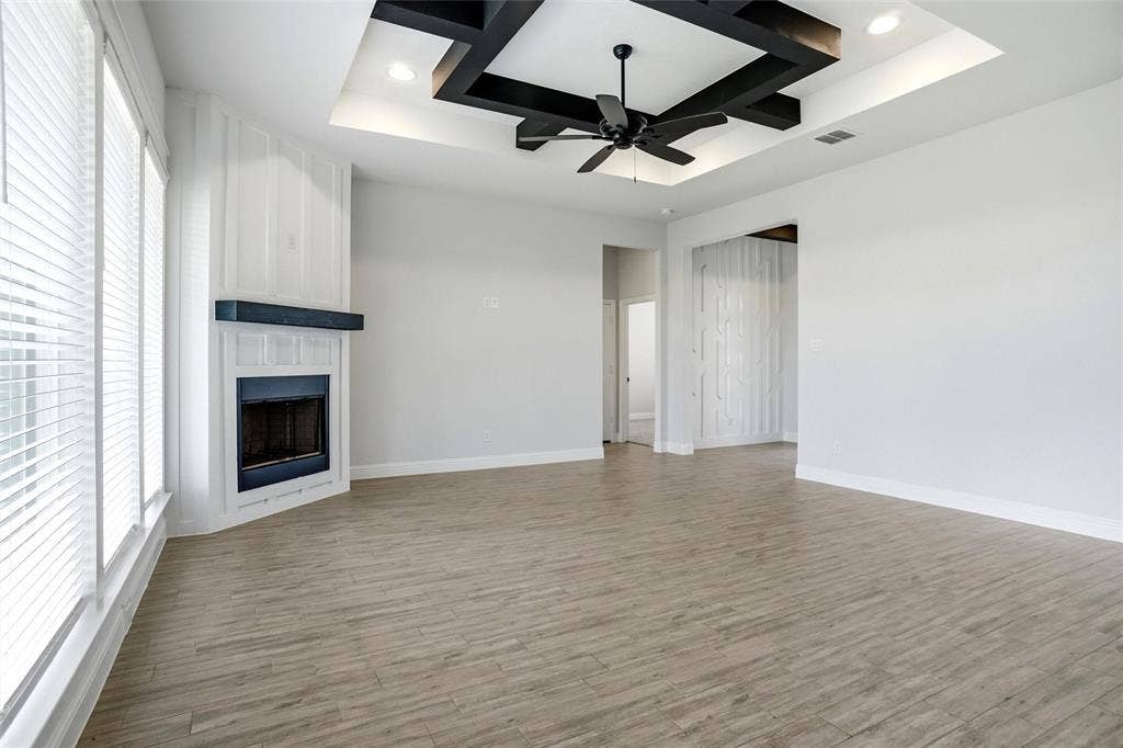 6909 Scarlett Way, Godley, TX 76044 6909 Scarlett Way, Godley, TX 76044