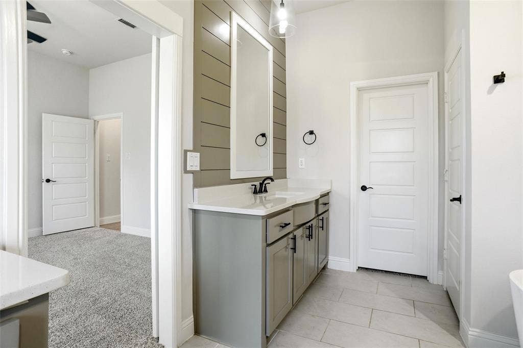 6909 Scarlett Way, Godley, TX 76044 6909 Scarlett Way, Godley, TX 76044