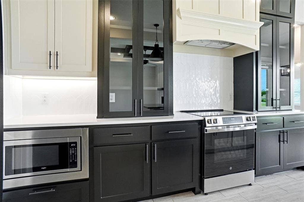 6909 Scarlett Way, Godley, TX 76044 6909 Scarlett Way, Godley, TX 76044