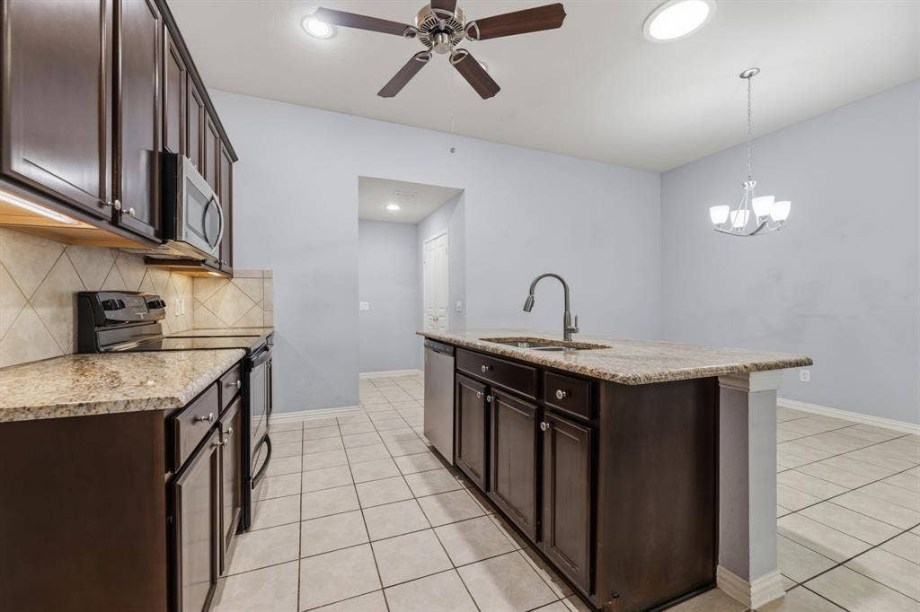851 Scenic Ranch Circle, Fairview, TX 75069 851 Scenic Ranch Circle, Fairview, TX 75069