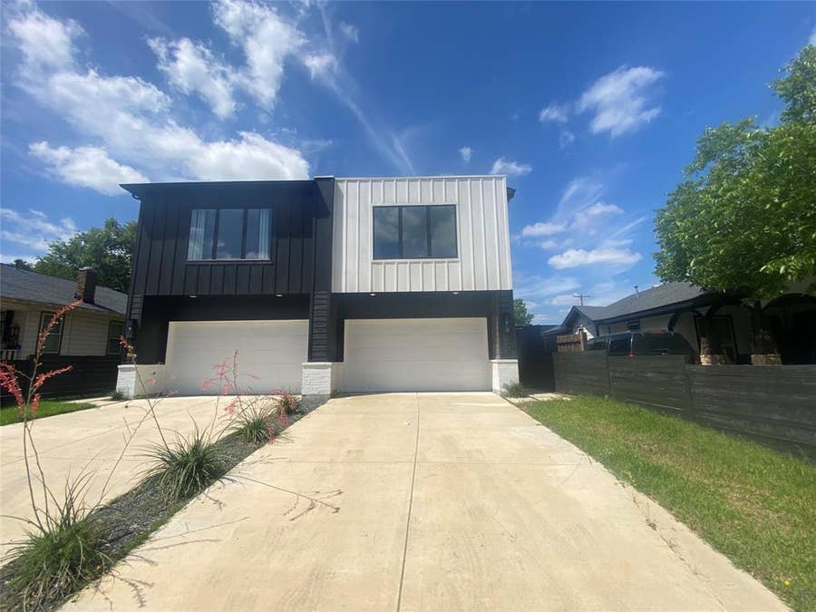 Property photo for 805 S Glasgow, Dallas, TX