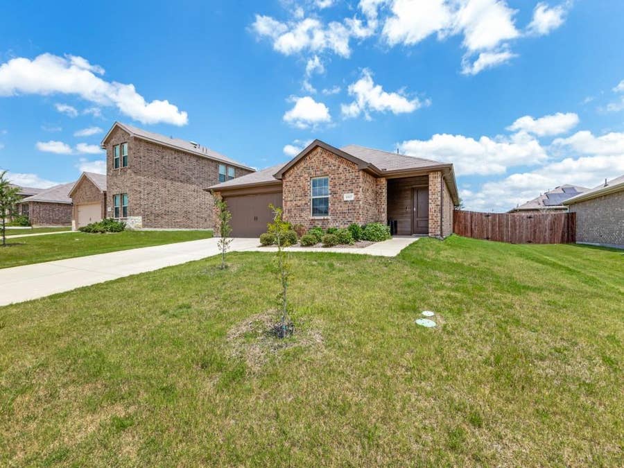 Property photo for 15127 Athena Drive, Dallas, TX