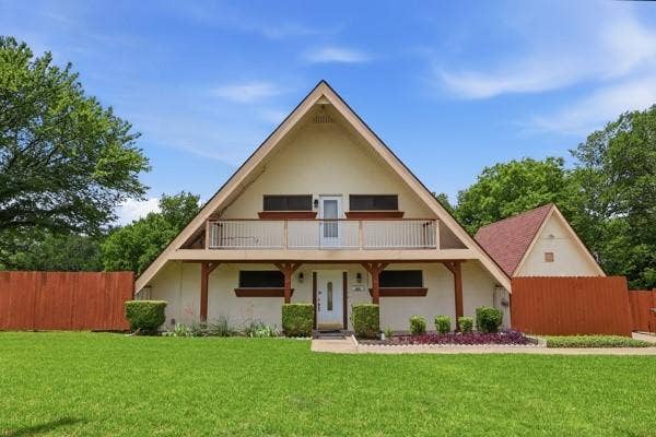 205 Roaring Springs Drive, DeSoto, TX 75115 205 Roaring Springs Drive, DeSoto, TX 75115