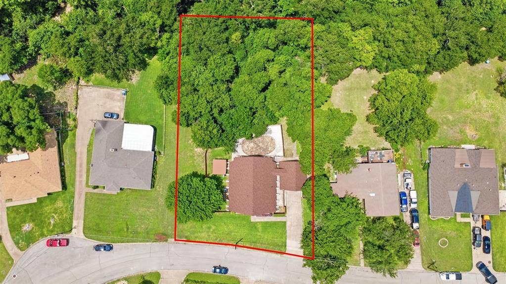 205 Roaring Springs Drive, DeSoto, TX 75115 205 Roaring Springs Drive, DeSoto, TX 75115