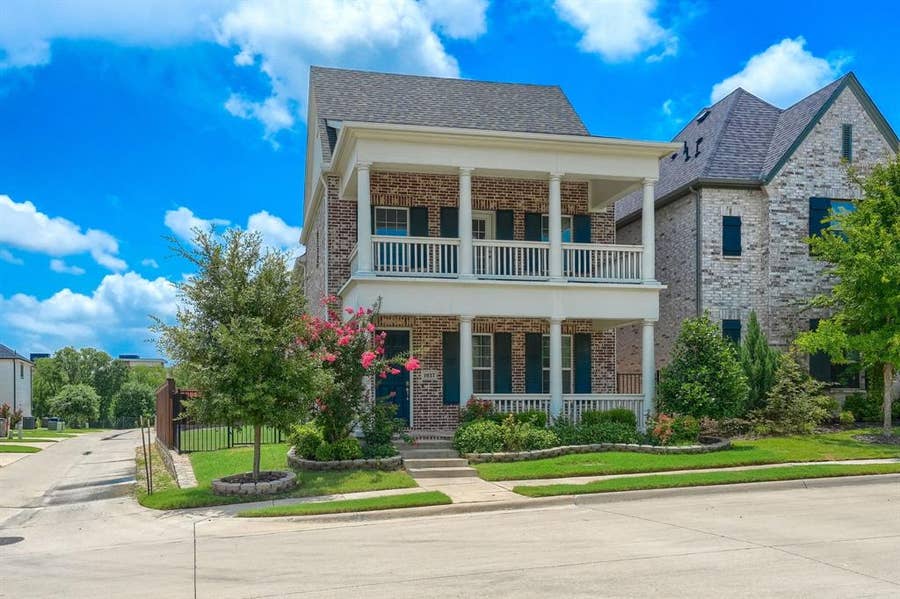 Property photo for 1037 sarah Street, Allen, TX