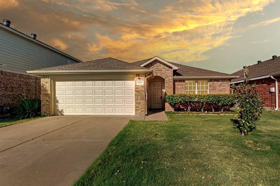 Property photo for 11501 Lauren Way, Fort Worth, TX