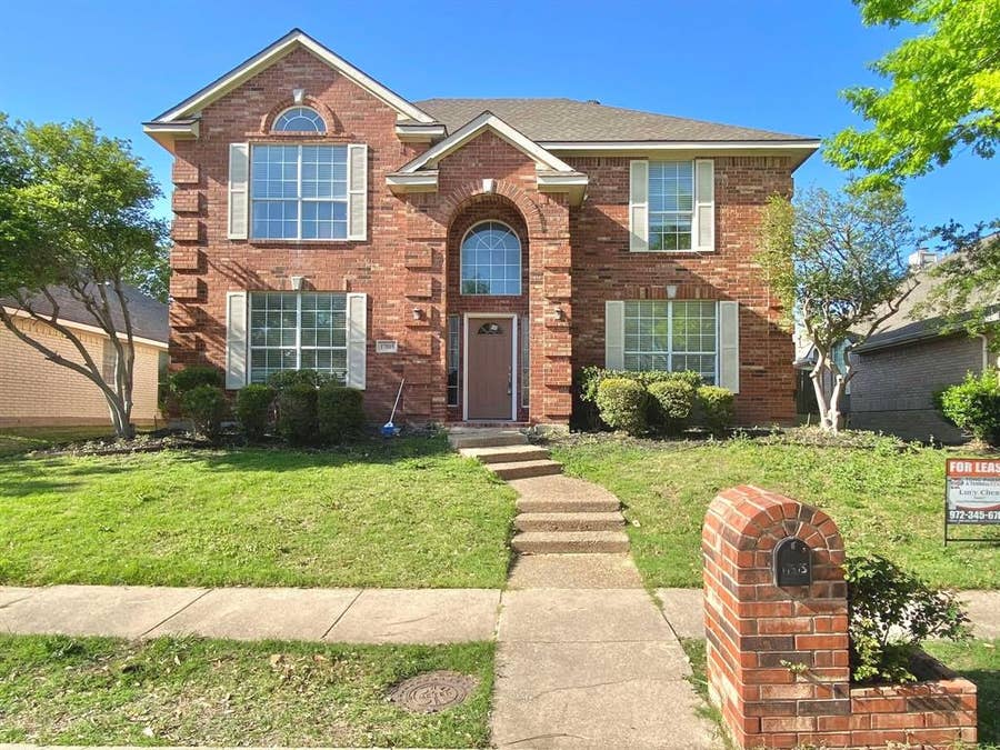 Property photo for 17815 Benchmark Drive, Dallas, TX