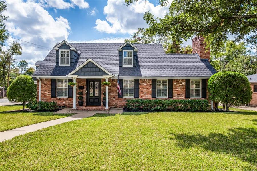 Property photo for 1734 Kiltartan Drive, Dallas, TX