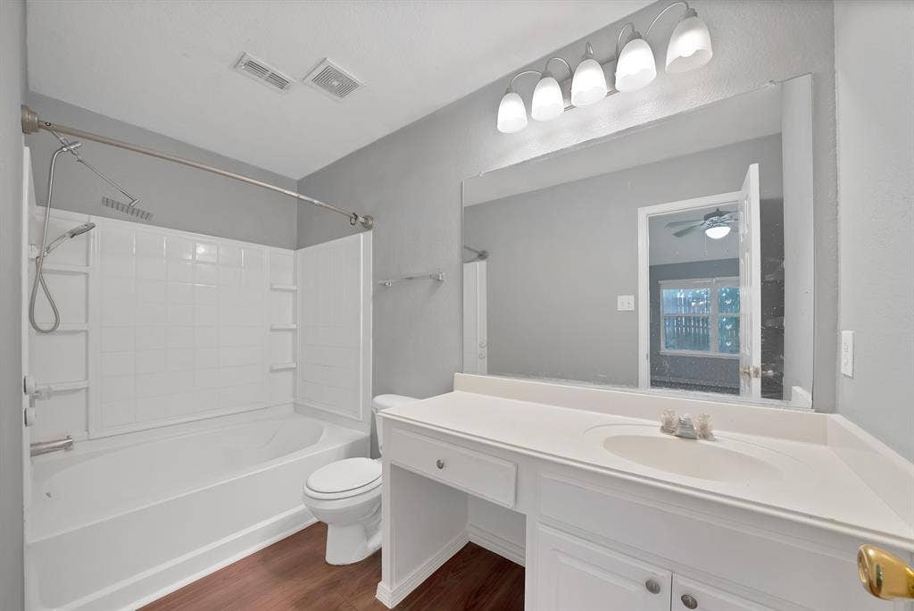 11765 Bobcat Drive, Fort Worth, TX 76244 11765 Bobcat Drive, Fort Worth, TX 76244