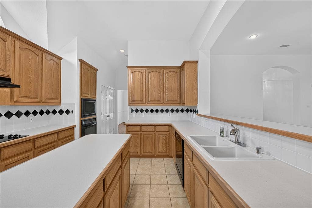 8308 Halkin Court, Plano, TX 75024 8308 Halkin Court, Plano, TX 75024