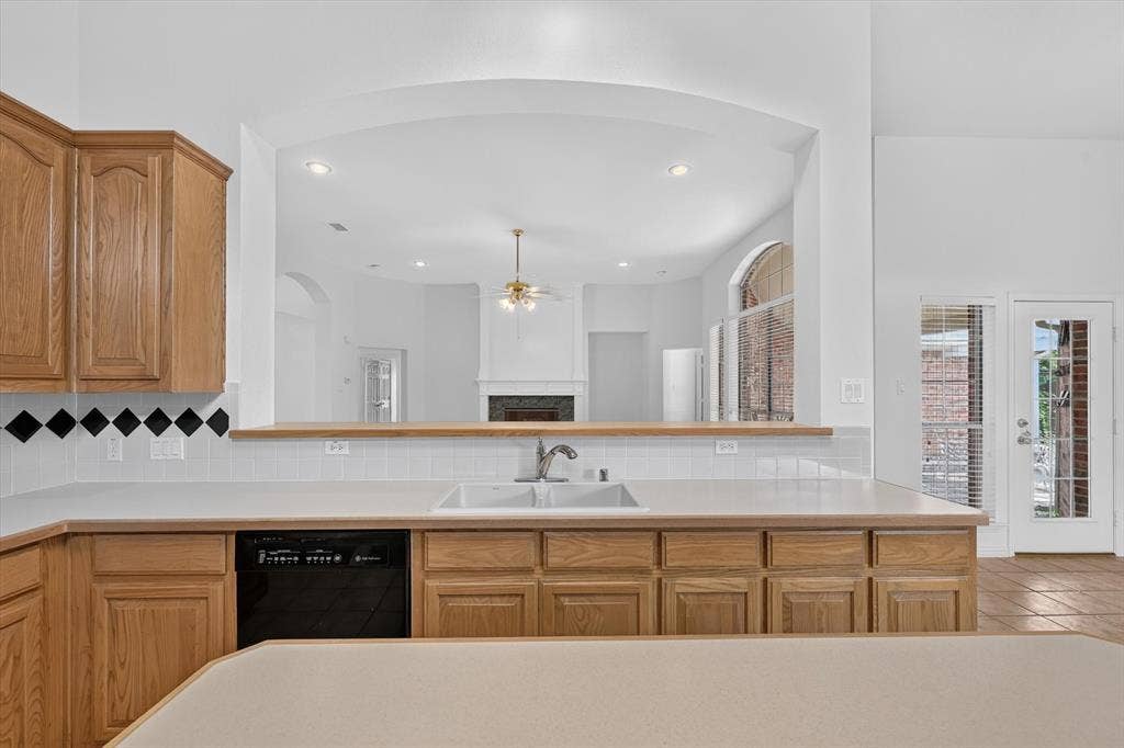 8308 Halkin Court, Plano, TX 75024 8308 Halkin Court, Plano, TX 75024