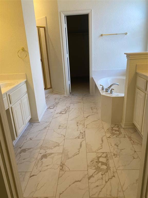8308 Halkin Court, Plano, TX 75024 8308 Halkin Court, Plano, TX 75024
