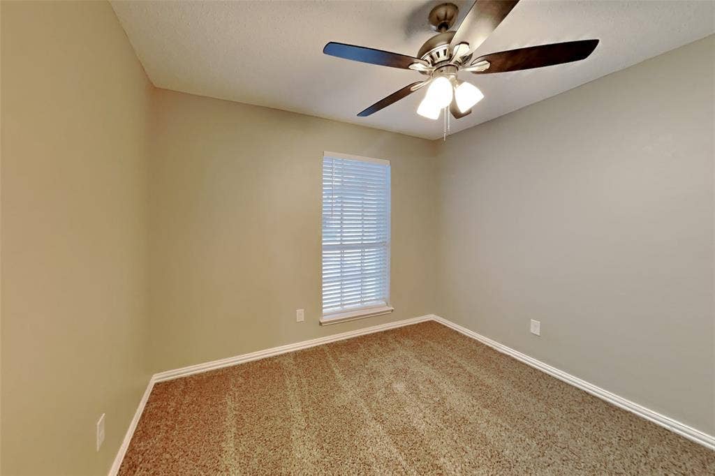 524 Buckstone Drive, Saginaw, TX 76179 524 Buckstone Drive, Saginaw, TX 76179