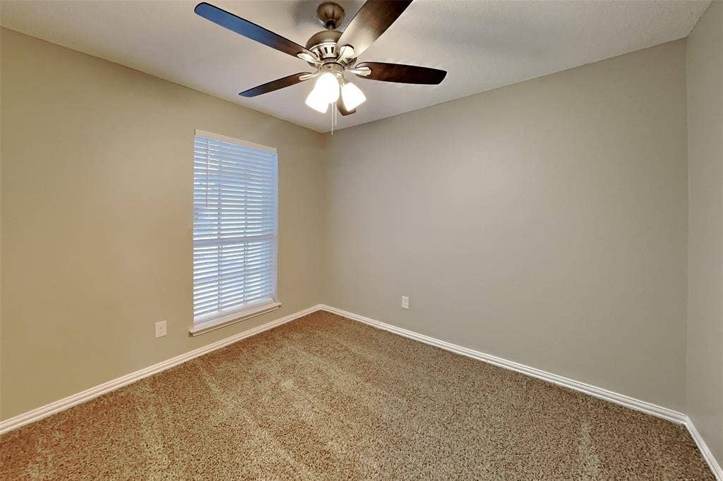524 Buckstone Drive, Saginaw, TX 76179 524 Buckstone Drive, Saginaw, TX 76179