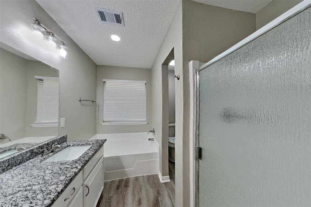 524 Buckstone Drive, Saginaw, TX 76179 524 Buckstone Drive, Saginaw, TX 76179