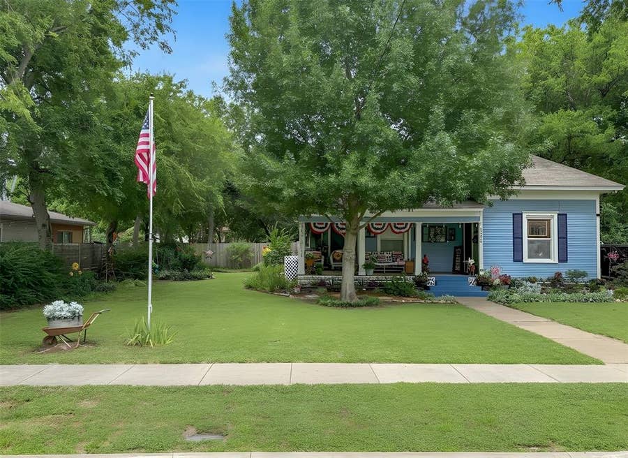 Property photo for 1309 N Austin Street, Denton, TX