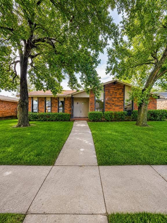 Property photo for 7334 Oakmore Drive, Dallas, TX