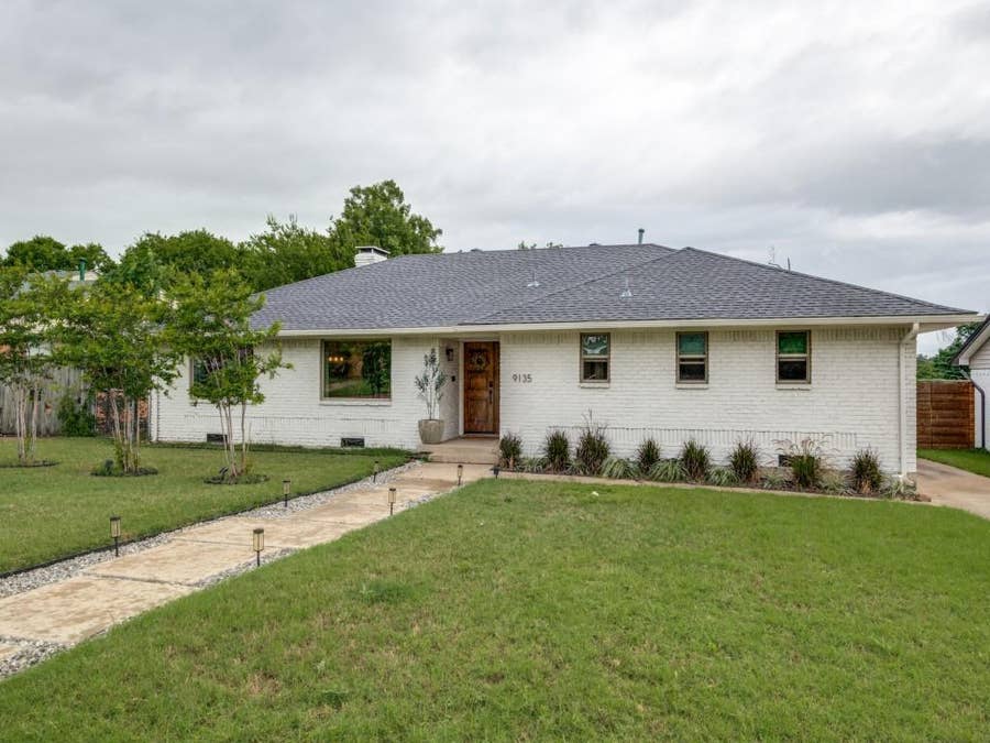 Property photo for 9135 Bretshire Drive, Dallas, TX