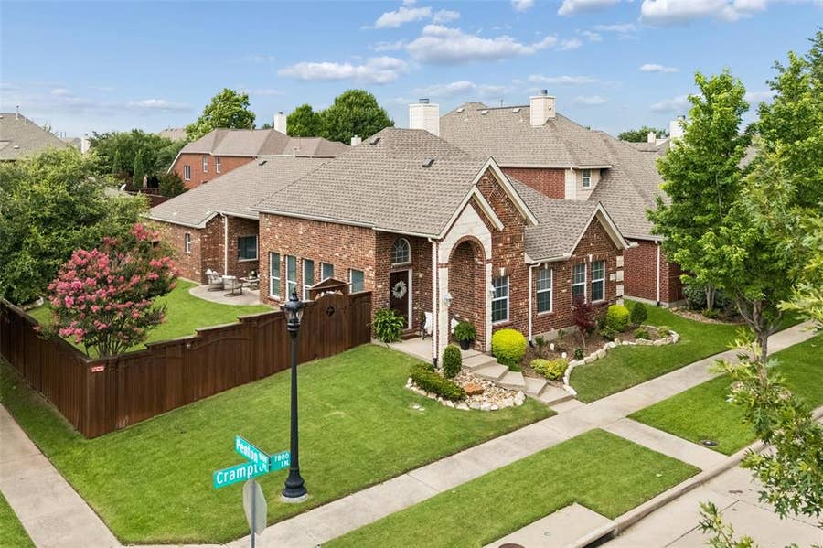 Property photo for 7833 Crampton Lane, Frisco, TX