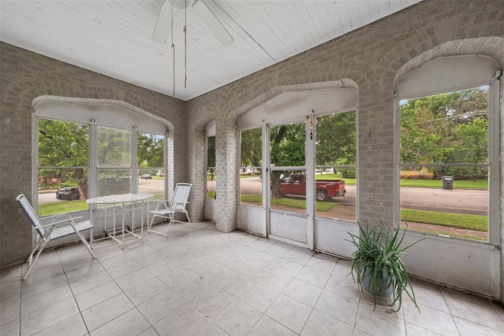 2600 N 17th Street, Waco, TX 76708 2600 N 17th Street, Waco, TX 76708