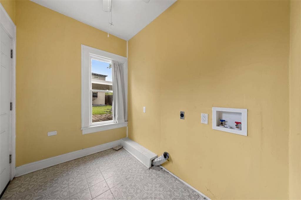 2600 N 17th Street, Waco, TX 76708 2600 N 17th Street, Waco, TX 76708