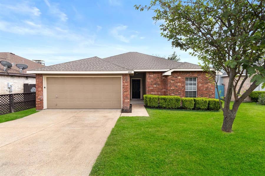 Property photo for 6412 Royal Cedar Drive, Dallas, TX