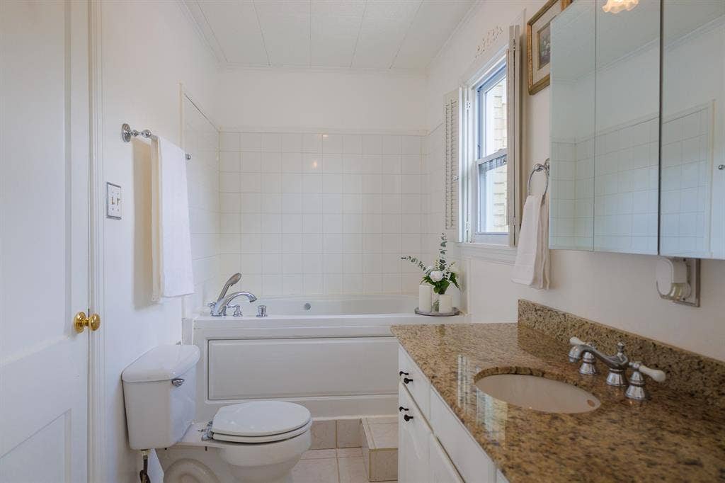 1010 S Chilton Avenue, Tyler, TX 75701